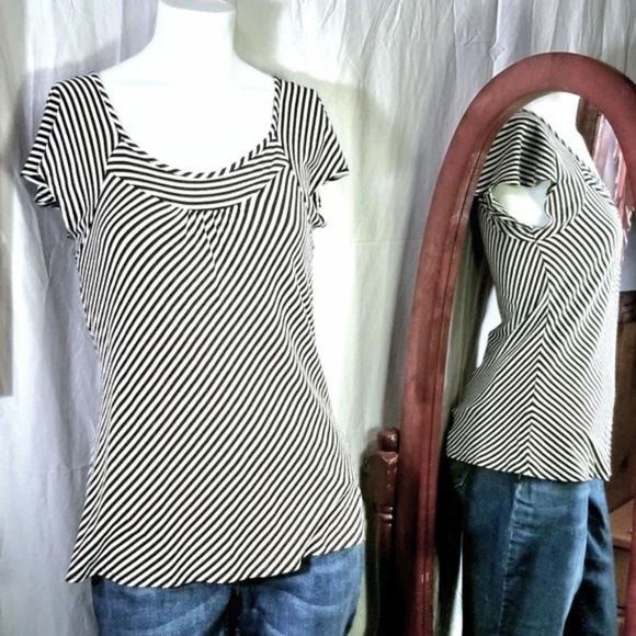 Michael Kors Striped Curve Hugging Top - Picture 5 of 7